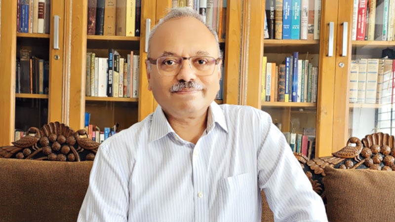 রাজনৈতিক দলগুলোর কাছে মূল প্রশ্ন হওয়া উচিত আপনাদের অর্থায়ন কে করছে?