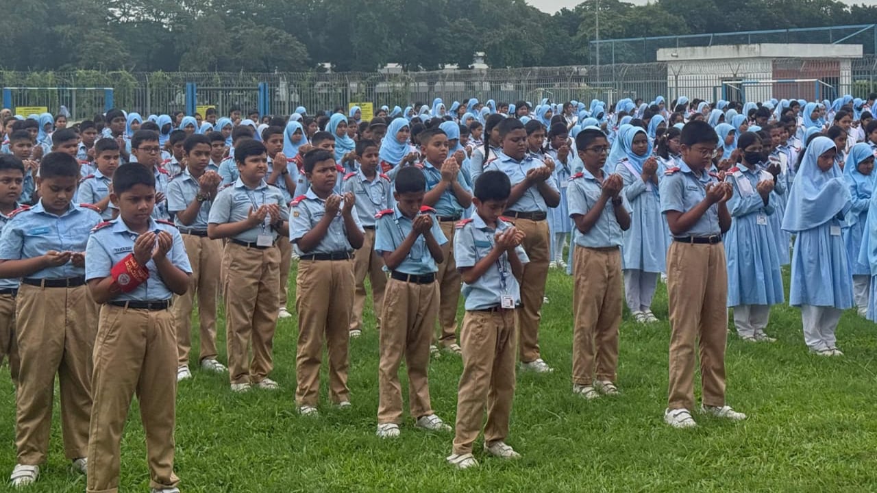 বিমান বাহিনী পরিচালিত সব স্কুলে বিশেষ দোয়া