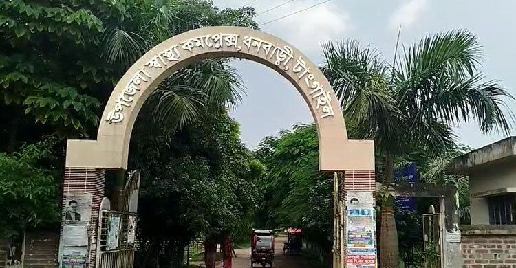 পুলিশি হামলার শি/কা/র হয়ে আমরা দিগবিদিক পালাতে থাকি